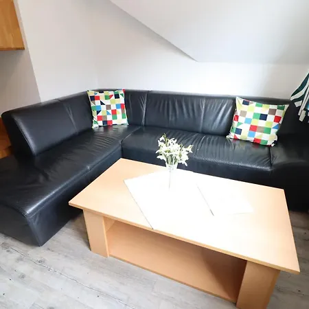 Itjen Am 1 Gruen * קושהאבן