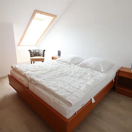 Itjen Am 1 Gruen Apartment *