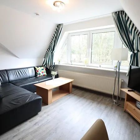 Itjen Am 1 Gruen Apartment *